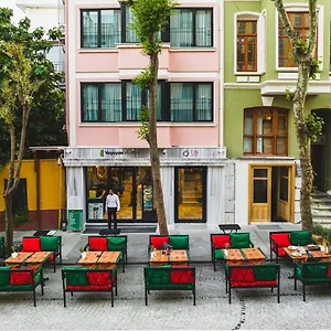 Hotel Tin Istanboel